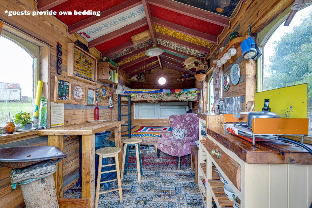 2 X Double Bed Glamping Wagon In Dalby Forest Скарборо Екстер'єр фото